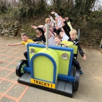 new looe shedders picture